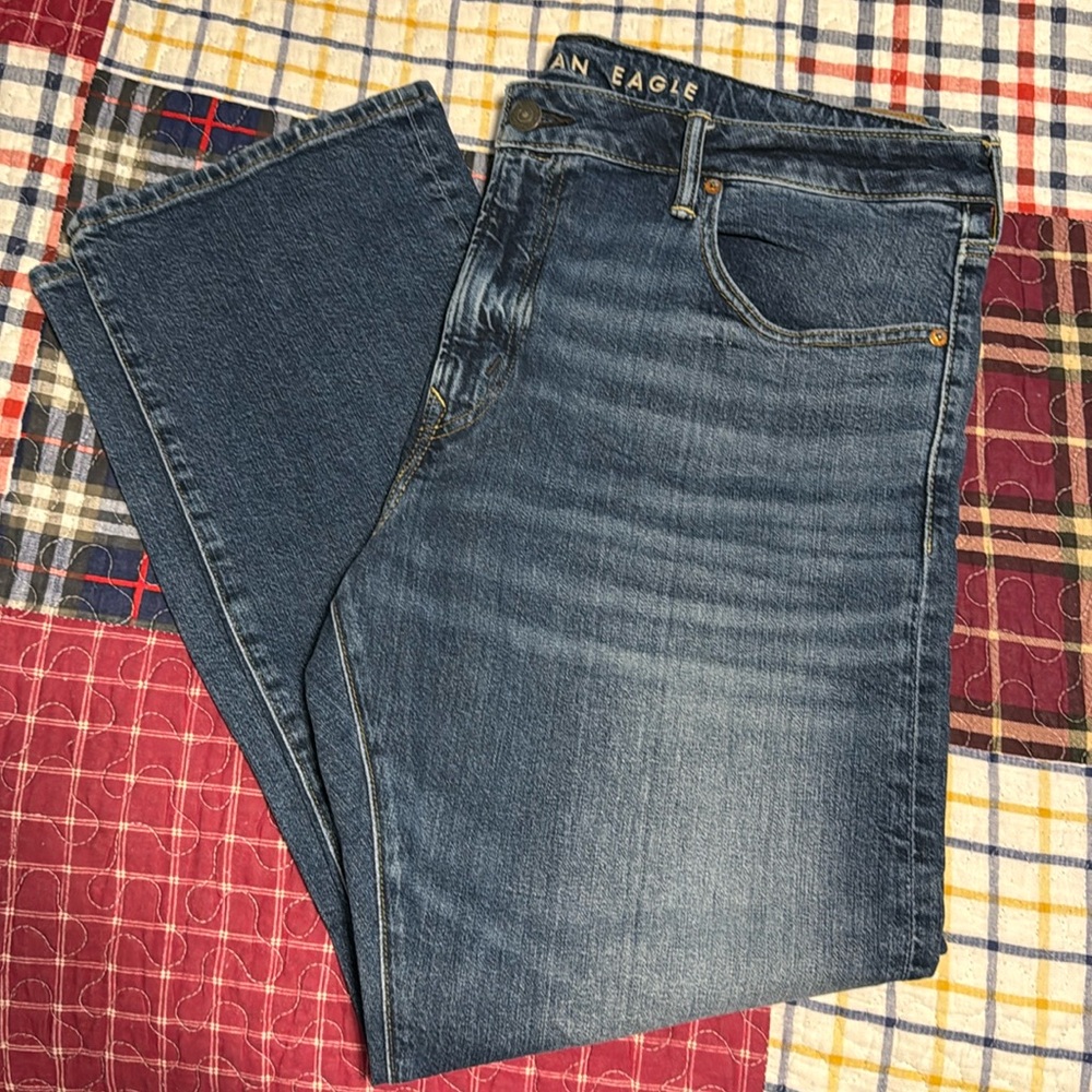 American Eagle Men’s jeans